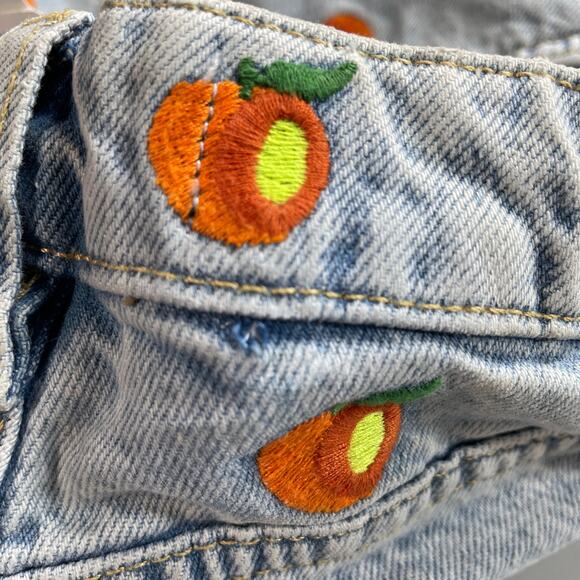 Desigual Shorts Womens 0 Peach Embroidered Denim Cutoff Micro Raw Hem - Picture 7 of 11